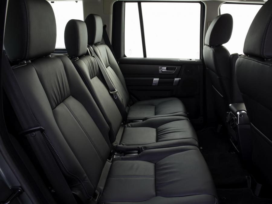 Land Rover Discovery 4 SCV6 HSE 2013 года  (фото 8 из 12)